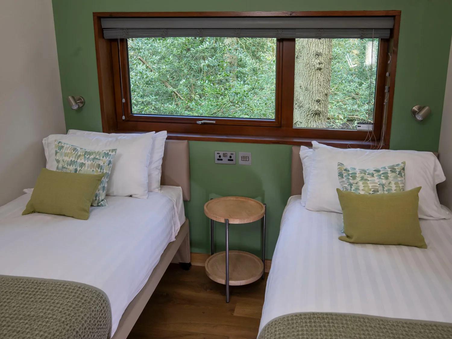 Delamere Forest Cabins - Forest Holidays Mouldsworth Exterior foto